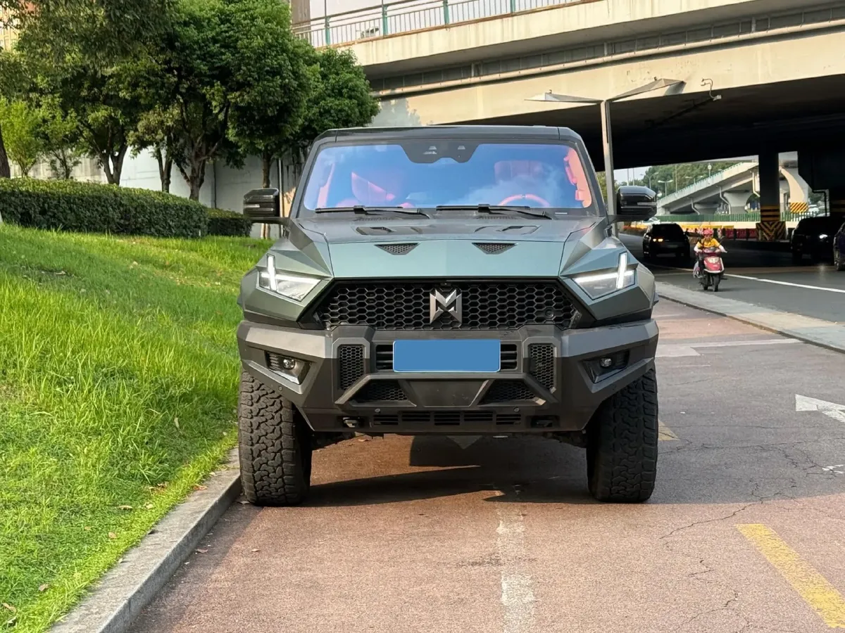 2023 M Hero 917 REEV 197HP 2AT REEV 65.8KWH,autocango,china used car exporter,china ev exporter,chinese used car exporter,chinese used ev exporter