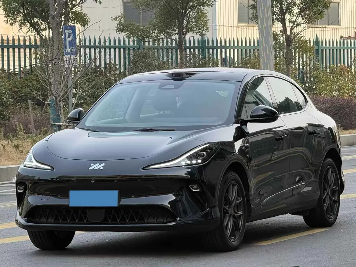 2023 IM LS6 BEV 71KWH