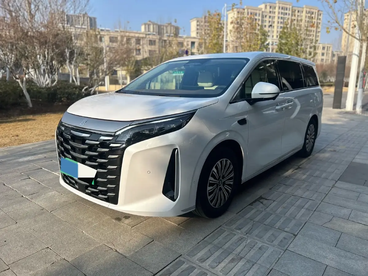 2025 BYD Xia 1.5T 156HP L4 E-CVT PHEV 36.6KWH