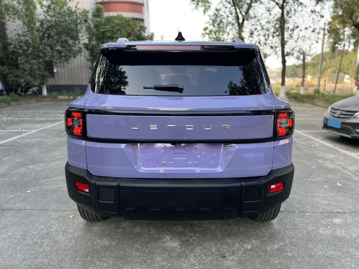 2025 Jetour Freeman 1.5T 184HP L4 7DCT,autocango,china used car exporter,china ev exporter,chinese used car exporter,chinese used ev exporter