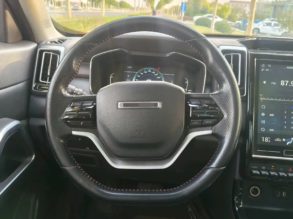 2018 BAIC ChangHe Q7 1.5T 150HP L4 CVT,autocango,china used car exporter,china ev exporter,chinese used car exporter,chinese used ev exporter