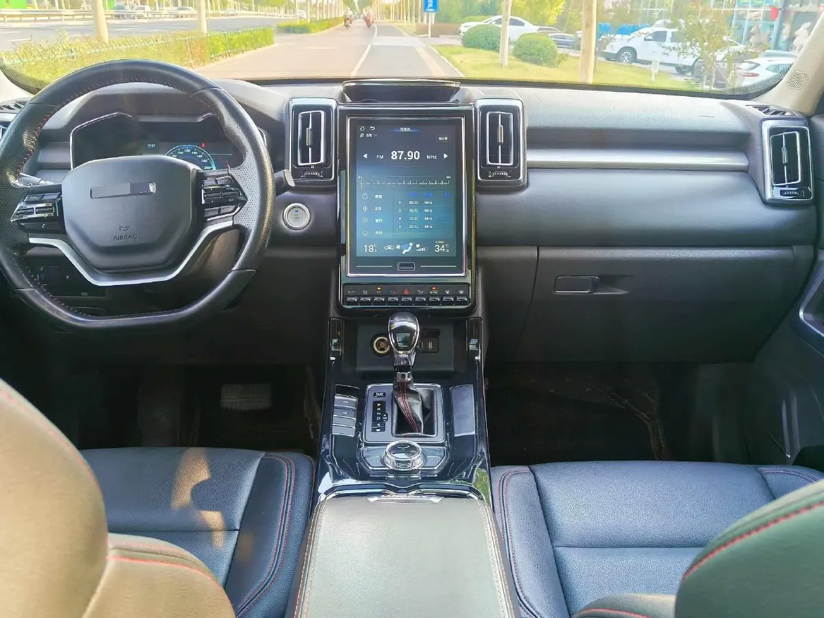 2018 BAIC ChangHe Q7 1.5T 150HP L4 CVT,autocango,china used car exporter,china ev exporter,chinese used car exporter,chinese used ev exporter