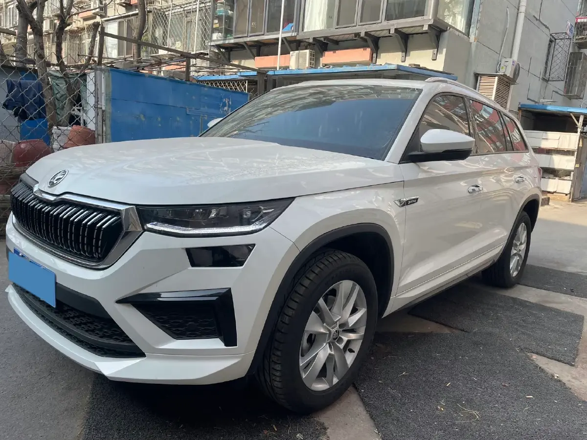 2025 Skoda Kodiak 2.0T 186HP L4 7DCT