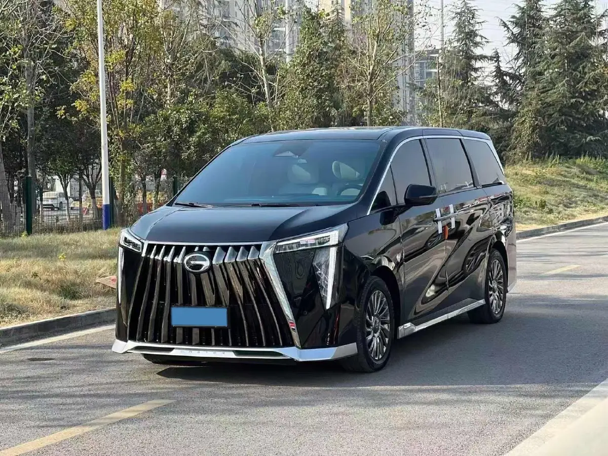 2023 GAC Trumpchi M8 2.0T 252HP L4 8AT