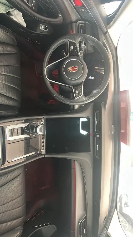 2023 HongQi H5 2.0T 224HP L4 8AT,autocango,china used car exporter,china ev exporter,chinese used car exporter,chinese used ev exporter