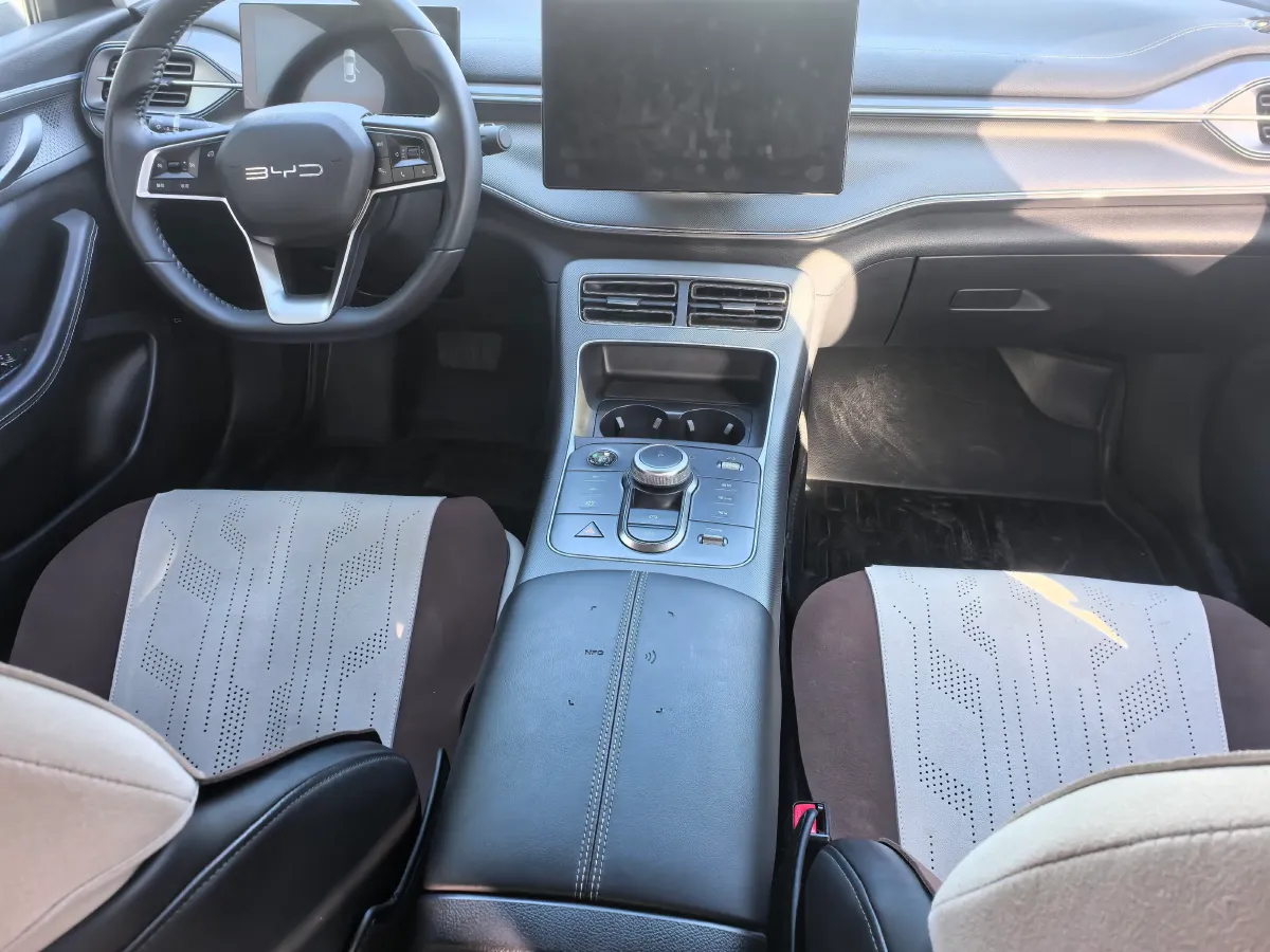 2022 VGV VX7 2.0T 224HP L4 8AT,autocango,china used car exporter,china ev exporter,chinese used car exporter,chinese used ev exporter