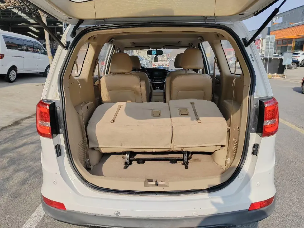 2016 Zotye Z500 1.5T 144HP L4 5MT,autocango,china used car exporter,china ev exporter,chinese used car exporter,chinese used ev exporter