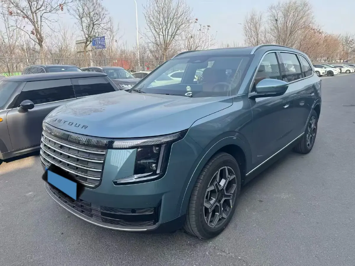 2025 Jetour DASHING 1.5T 184HP L4 7DCT