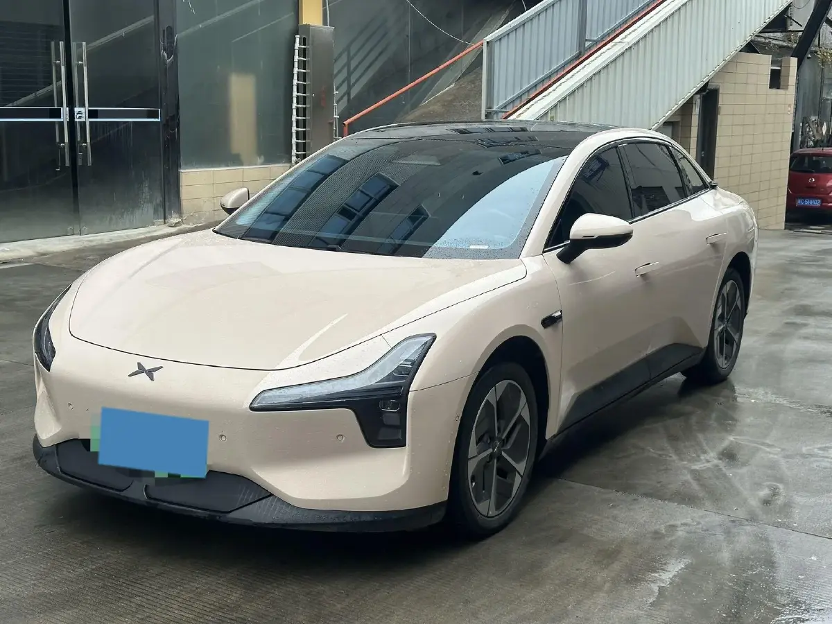 2025 Xpeng MONA M03 BEV