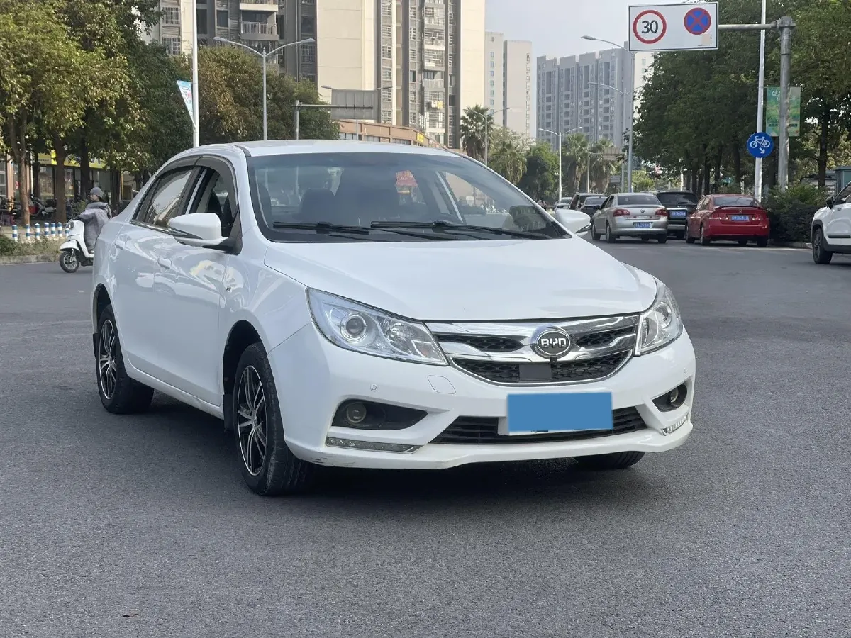 2018 BYD SuRui 1.5L 109HP L4 5MT,autocango,china used car exporter,china ev exporter,chinese used car exporter,chinese used ev exporter