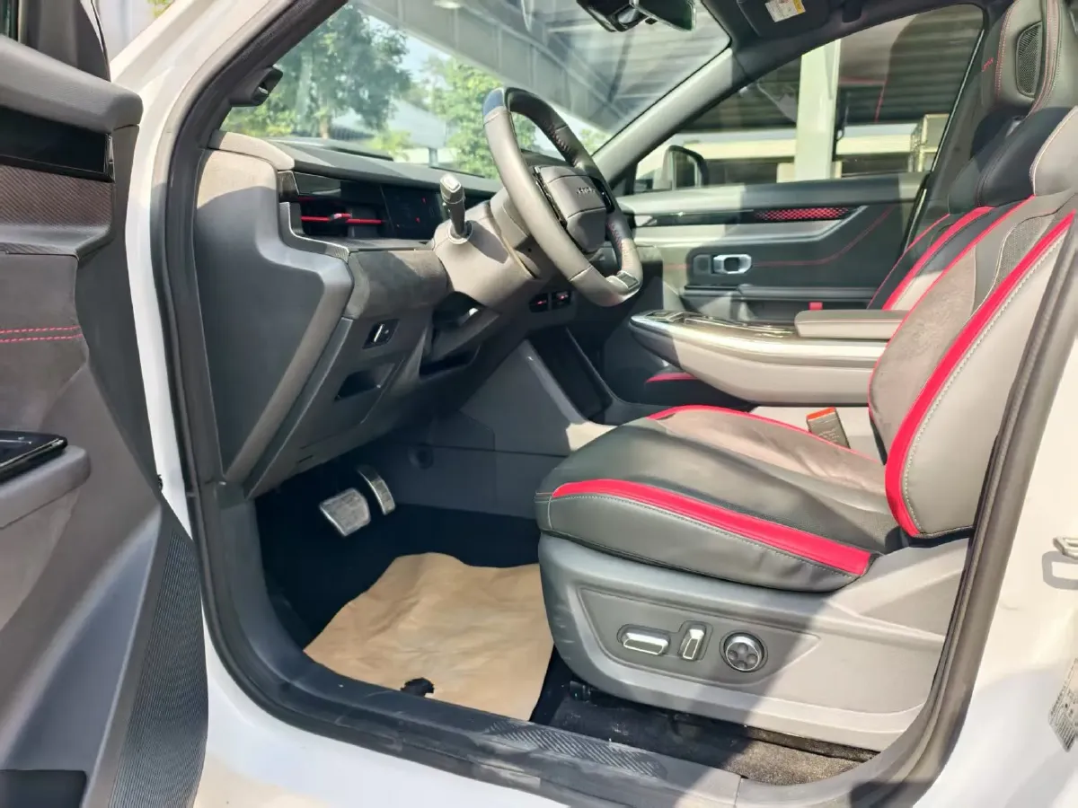 2022 Jetour DASHING i-DM 1.5T 156HP L4 3DHT PHEV 19.27KWH,autocango,china used car exporter,china ev exporter,chinese used car exporter,chinese used ev exporter