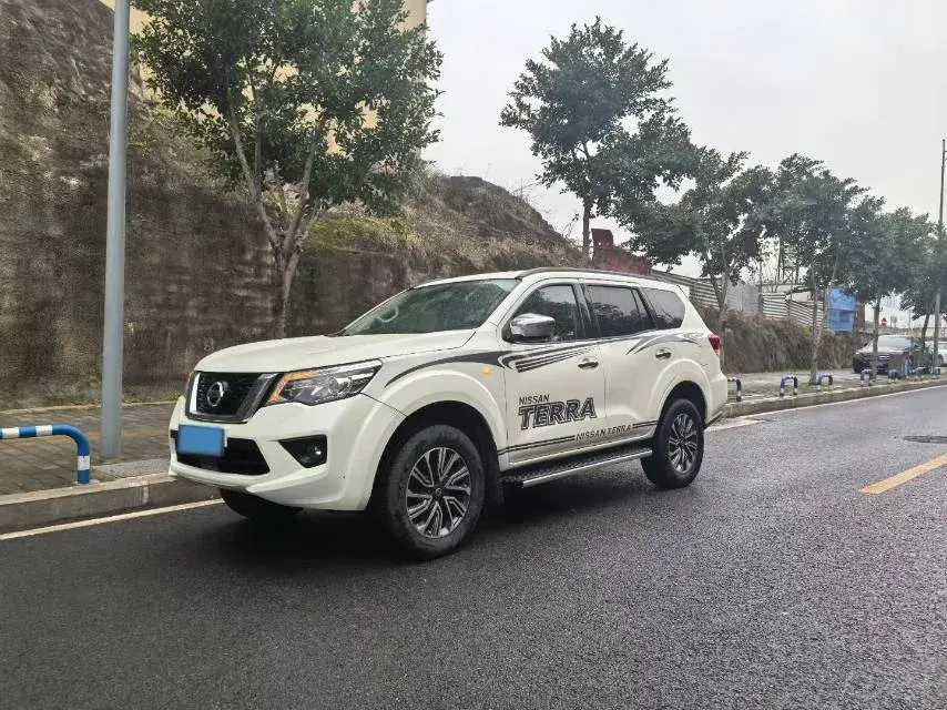 2020 Nissan Terra 2.5L 193HP L4 7AT
