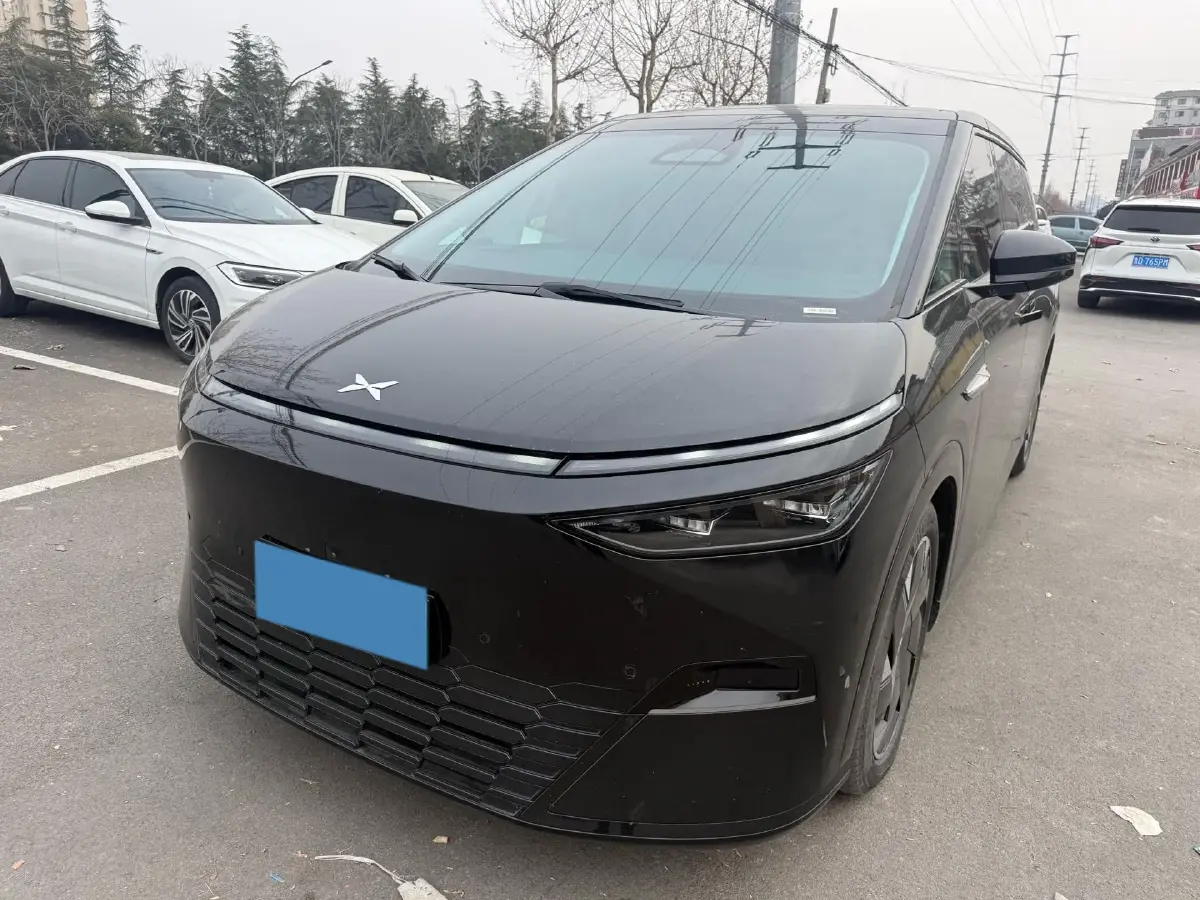 2024 Xpeng X9 BEV 101.5KWH