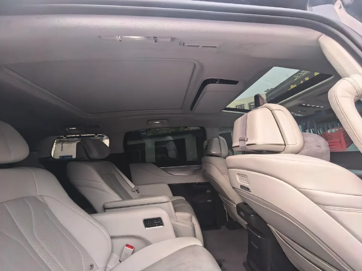 2026 Buick GL8 1.5T 180HP L4 2DHT PHEV,autocango,china used car exporter,china ev exporter,chinese used car exporter,chinese used ev exporter