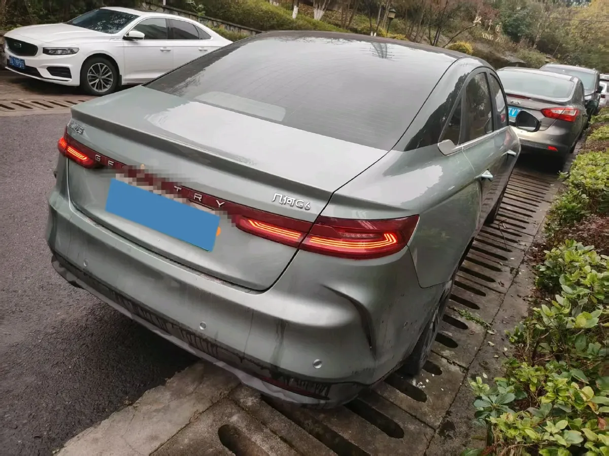 2022 Ruichi Auto ED71 BEV 60.152KWH,autocango,china used car exporter,china ev exporter,chinese used car exporter,chinese used ev exporter