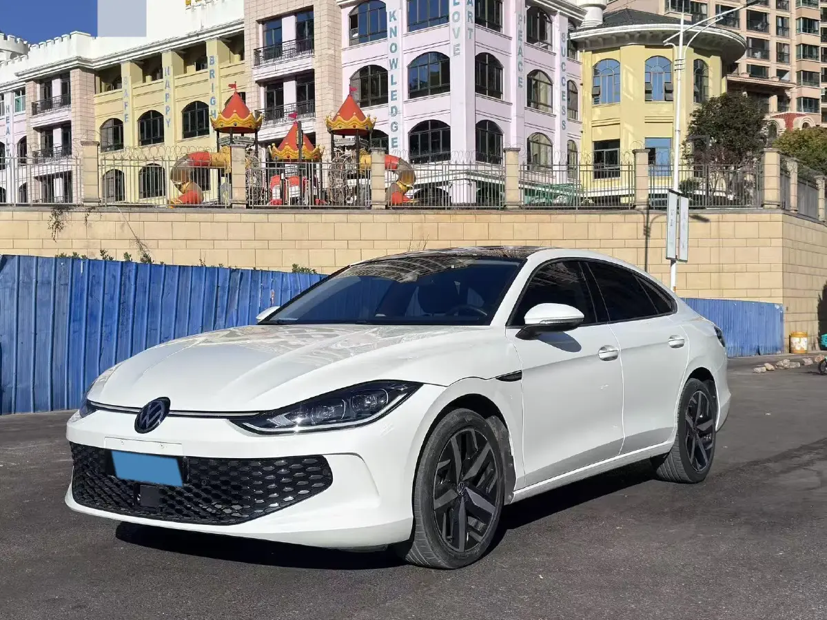 2022 Exceed TXL 2.0T 261HP L4 7DCT