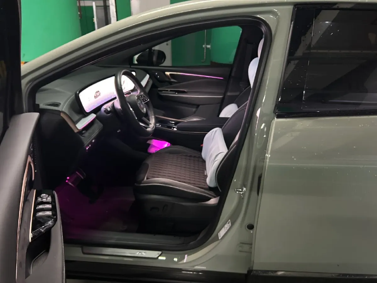 2023 Aiways U6 BEV 63KWH,autocango,china used car exporter,china ev exporter,chinese used car exporter,chinese used ev exporter