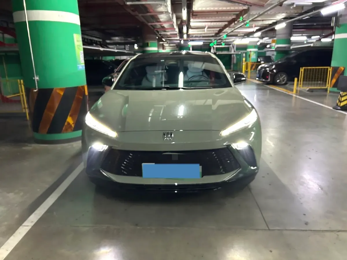 2023 Aiways U6 BEV 63KWH,autocango,china used car exporter,china ev exporter,chinese used car exporter,chinese used ev exporter