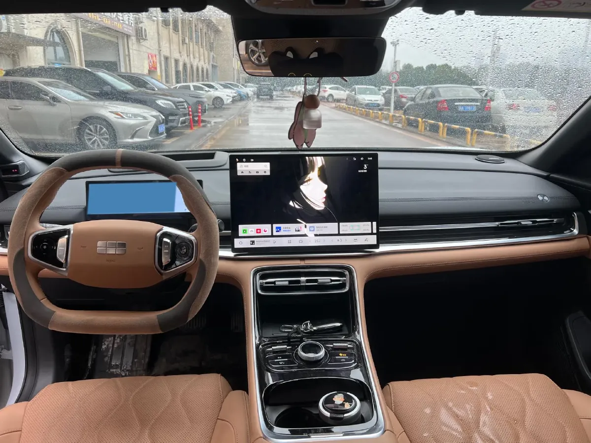 2025 Geely Galaxy A7 1.5L 112HP L4 1DHT PHEV,autocango,china used car exporter,china ev exporter,chinese used car exporter,chinese used ev exporter