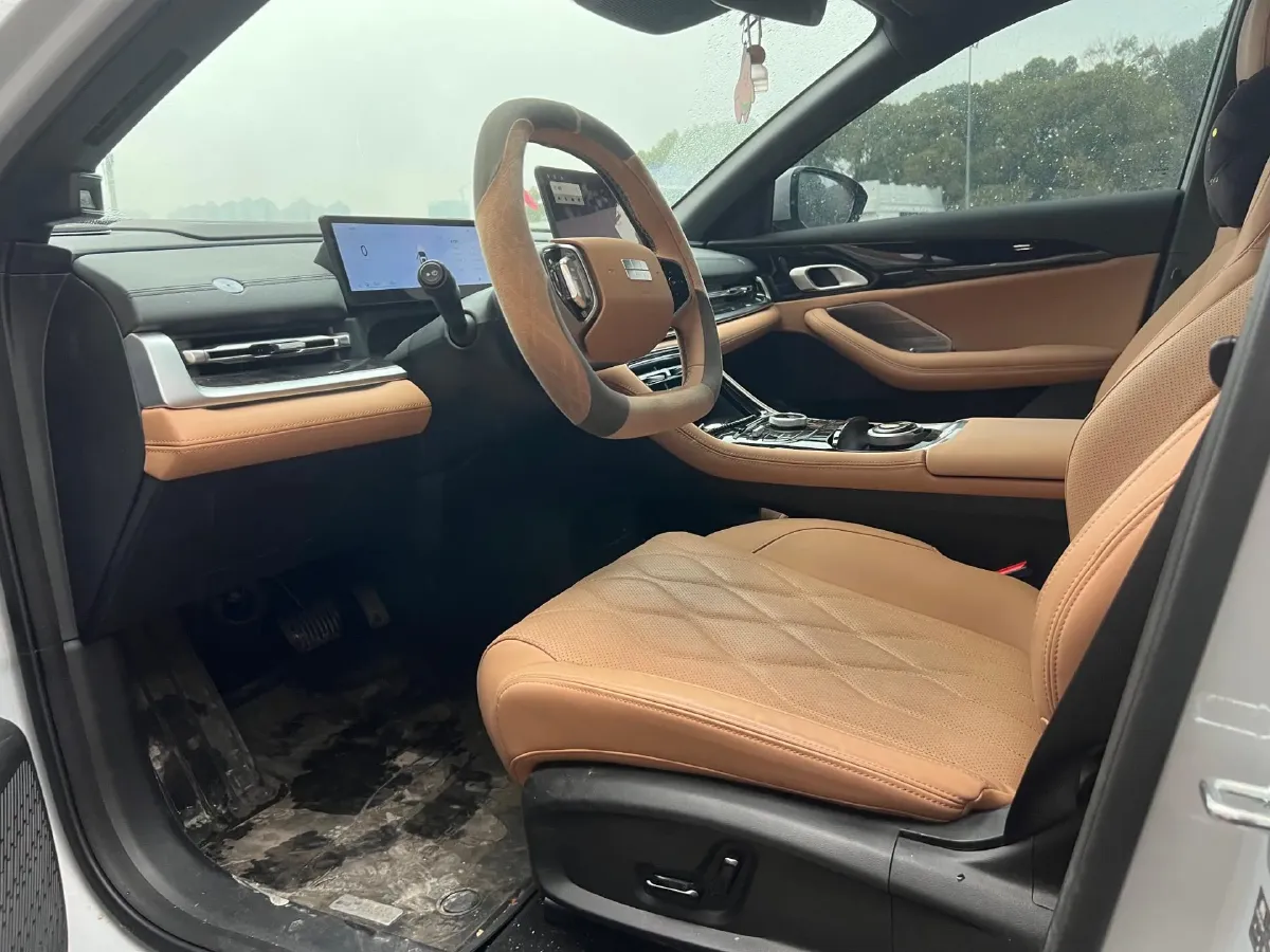 2025 Geely Galaxy A7 1.5L 112HP L4 1DHT PHEV,autocango,china used car exporter,china ev exporter,chinese used car exporter,chinese used ev exporter