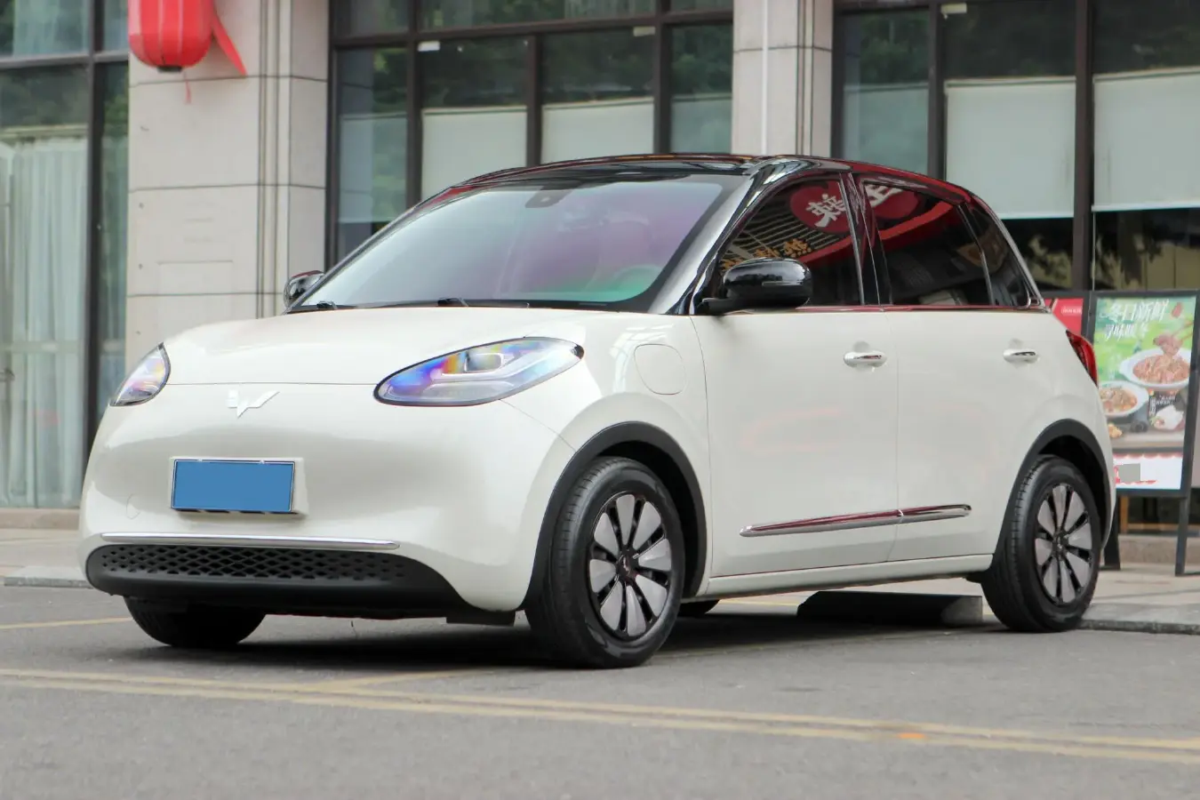 2023 WuLing BinGuo BEV 31.9KWH