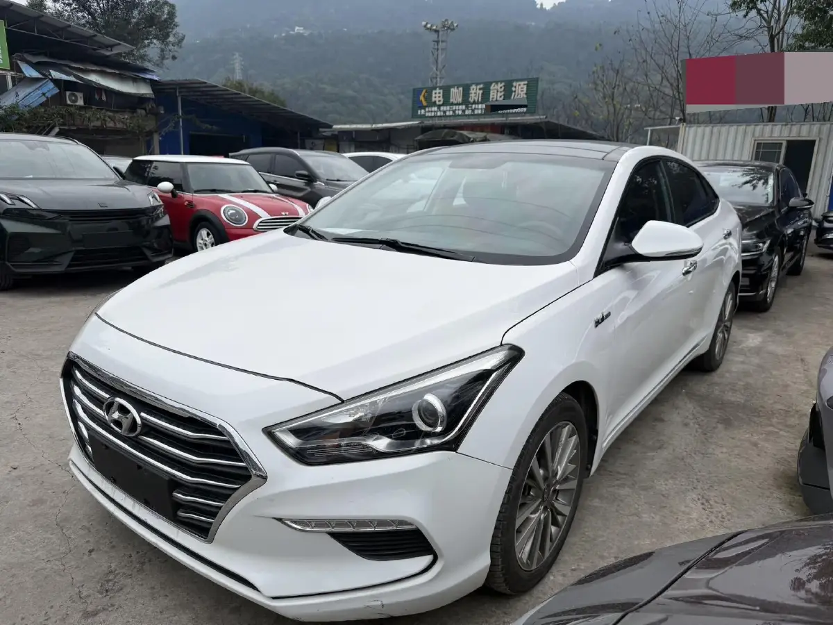 2017 Hyundai Mistra 1.6T 175HP L4 7DCT
