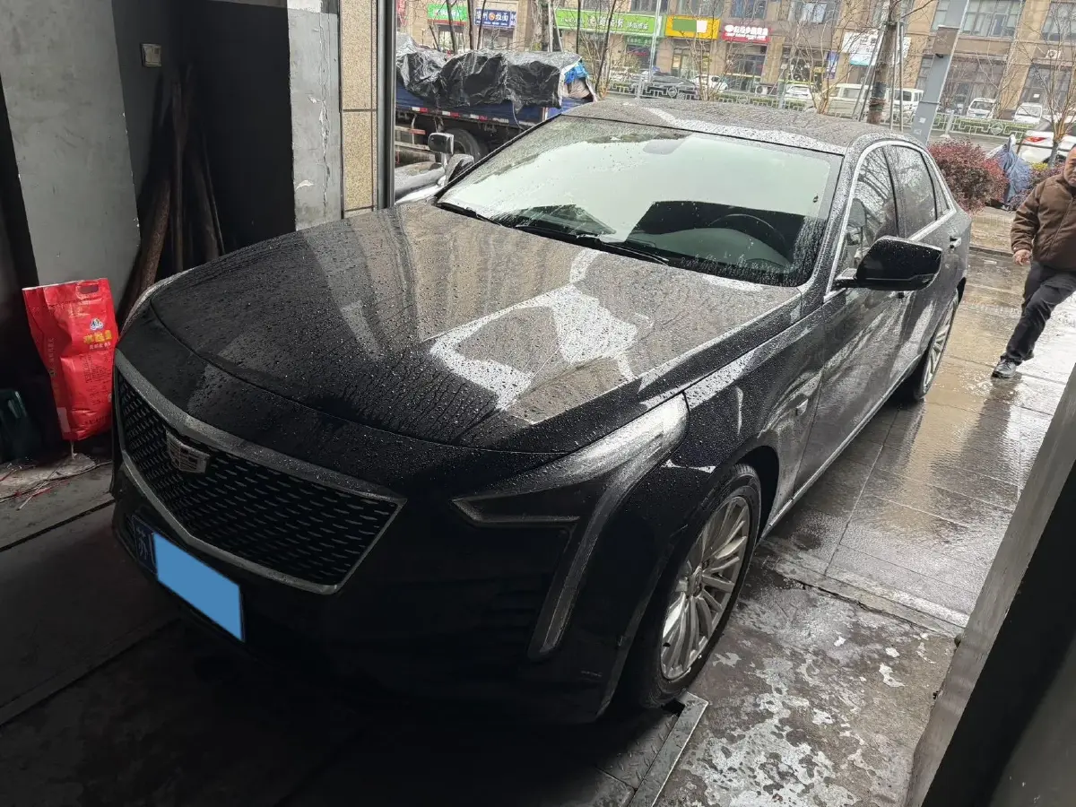 2020 Cadillac CT6 2.0T 241HP L4 10AT