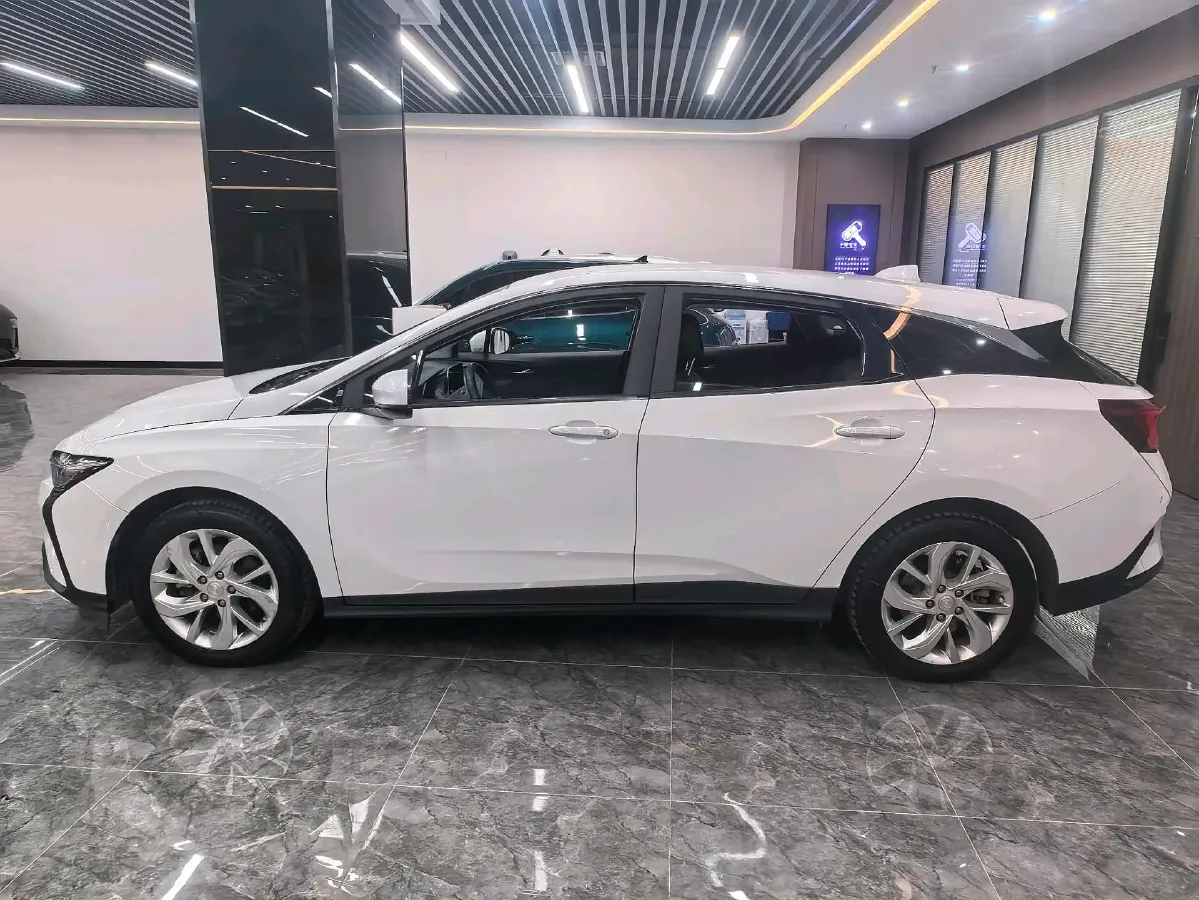 2022 Buick Envista 1.5T 184HP L4 CVT,autocango,china used car exporter,china ev exporter,chinese used car exporter,chinese used ev exporter