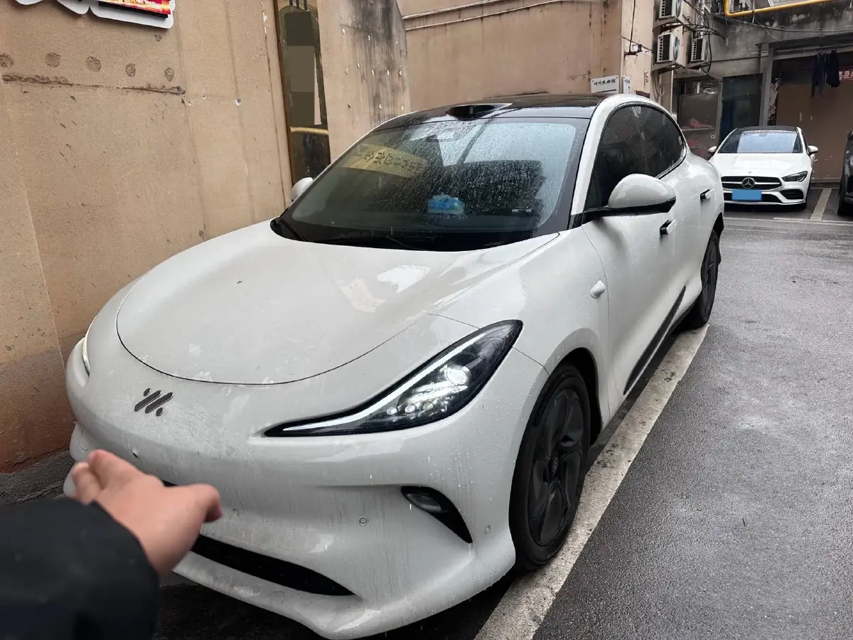 2025 IM LS6 BEV 75KWH