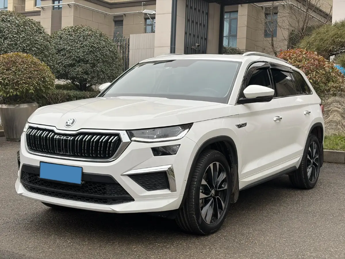 2022 Skoda Kodiak 2.0T 186HP L4 7DCT