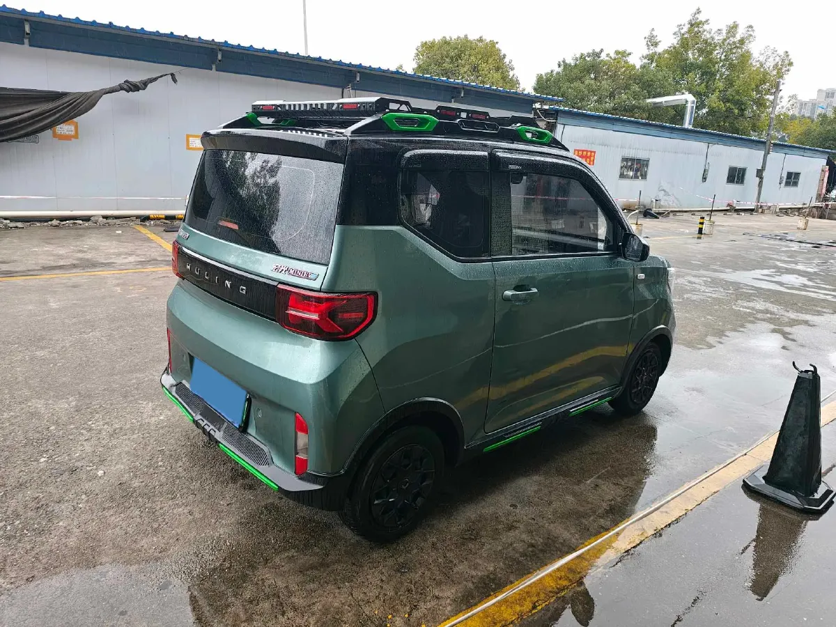 2022 WuLing HongGuang MINI EV BEV 26.5KWH,autocango,china used car exporter,china ev exporter,chinese used car exporter,chinese used ev exporter