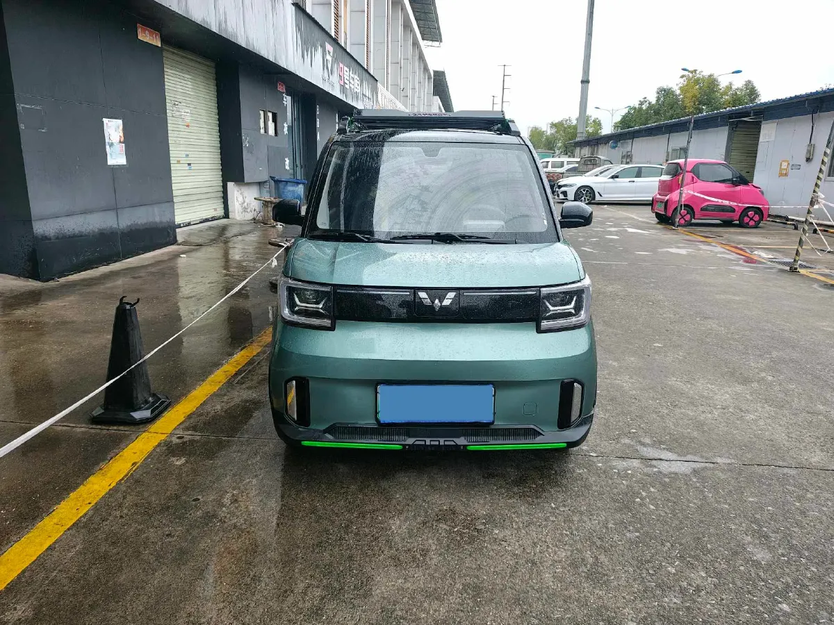2022 WuLing HongGuang MINI EV BEV 26.5KWH,autocango,china used car exporter,china ev exporter,chinese used car exporter,chinese used ev exporter