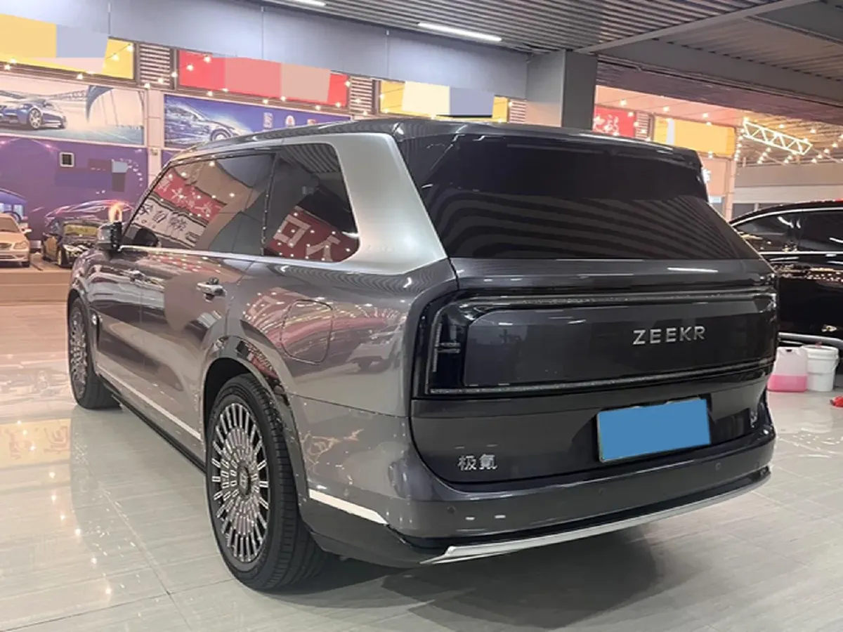 2025 Zeekr 9X 2.0T 279HP L4 1DHT PHEV,autocango,china used car exporter,china ev exporter,chinese used car exporter,chinese used ev exporter