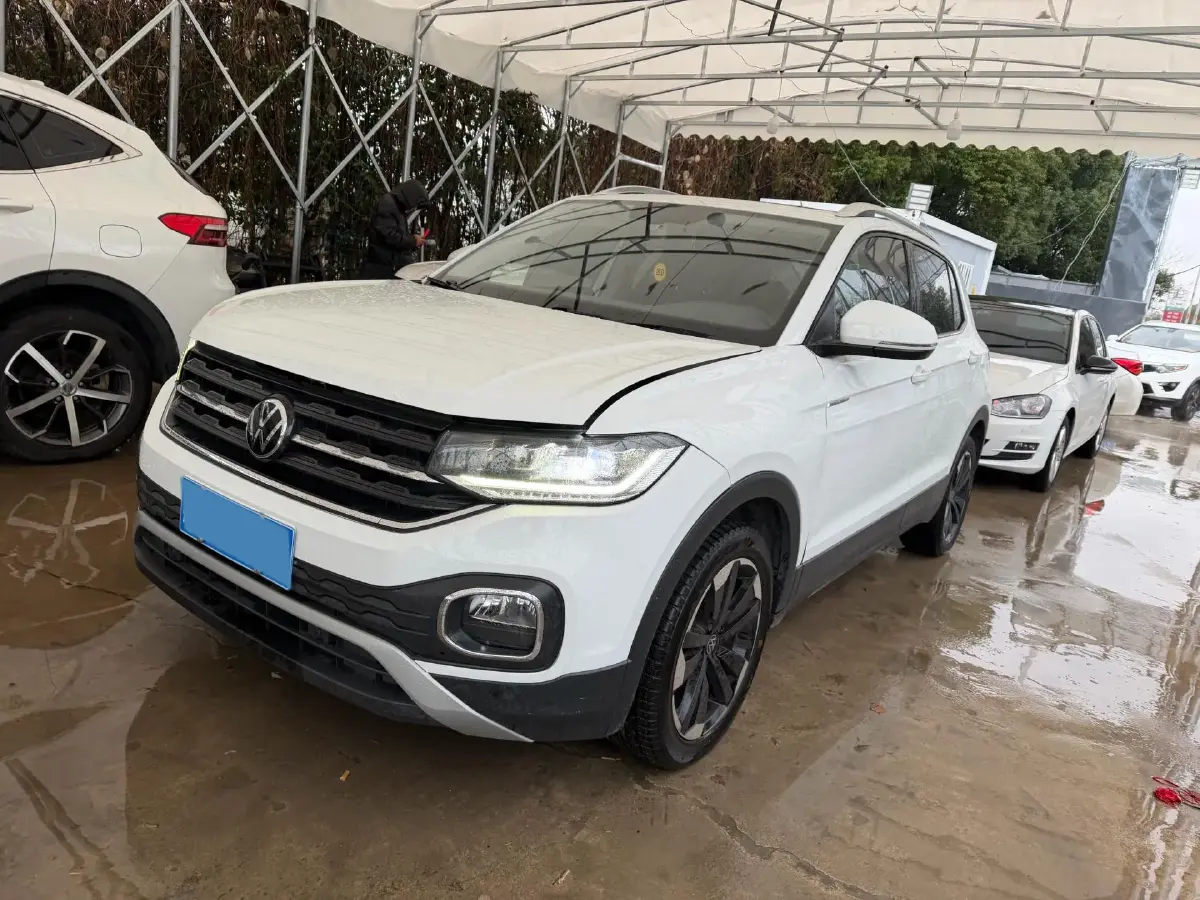 2023 Volkswagen Tacqua 1.2T 116HP L4 7DCT