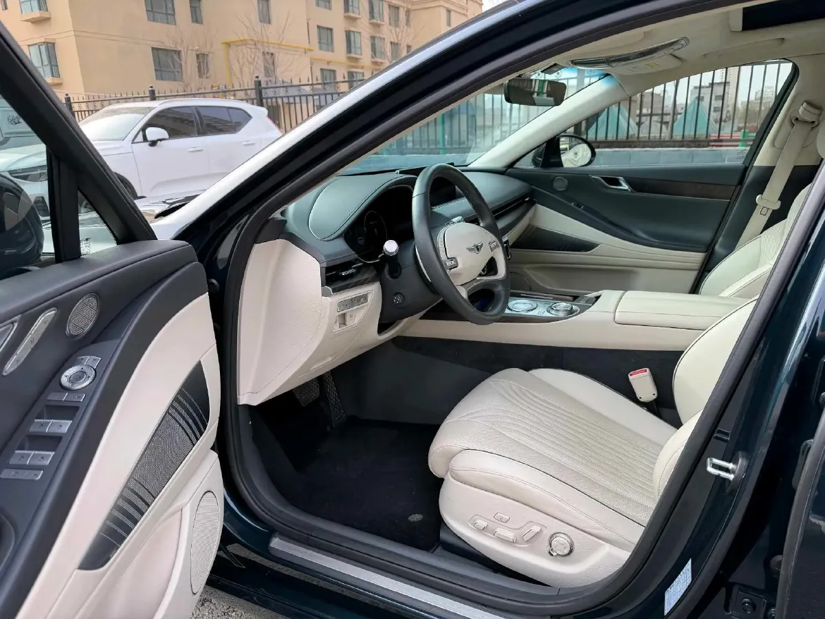 2021 Genesis G80 2.5T 304HP L4 8AT,autocango,china used car exporter,china ev exporter,chinese used car exporter,chinese used ev exporter