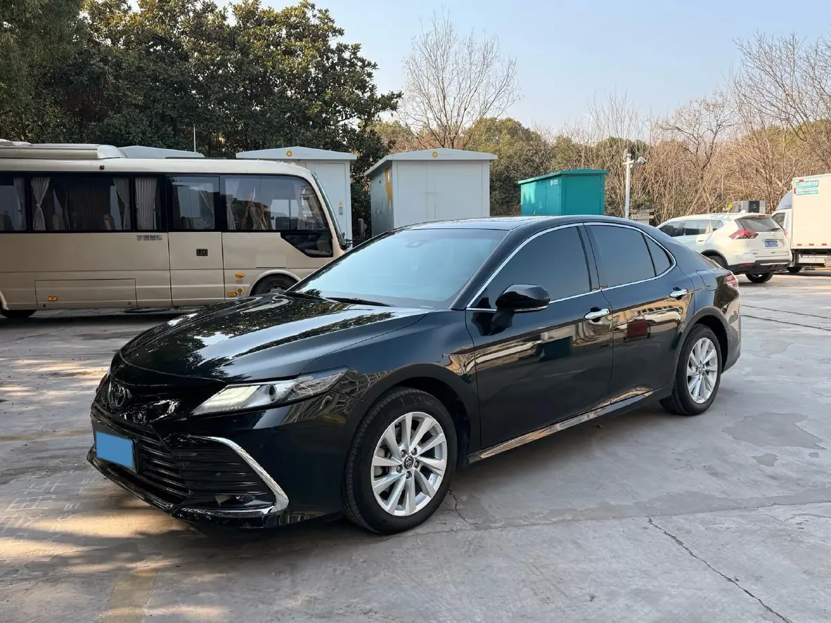 2021 Toyota Camry 2.0L 178HP L4 CVT