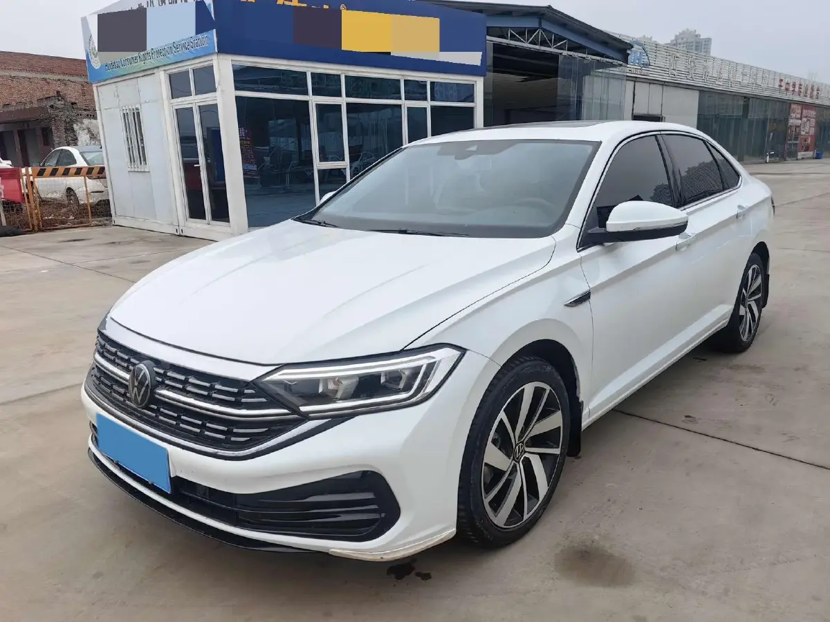 2023 Volkswagen Sagitar 1.5T 160HP L4 7DCT