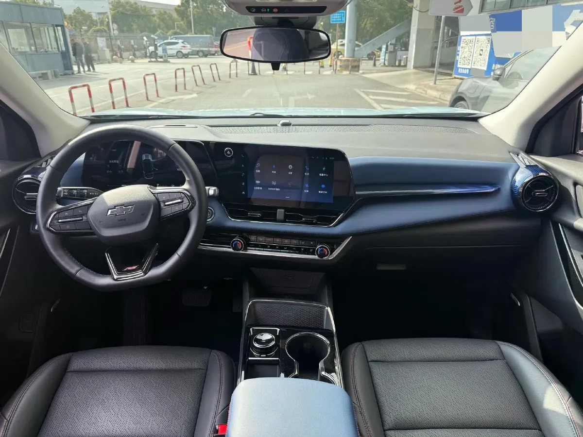 2024 Chevrolet EquinoxPlus 1.5T 180HP L4 2DHT PHEV 16.5KWH,autocango,china used car exporter,china ev exporter,chinese used car exporter,chinese used ev exporter