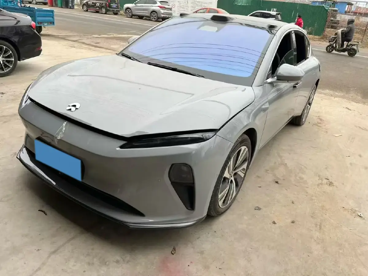 2024 NIO ET5 BEV 75KWH