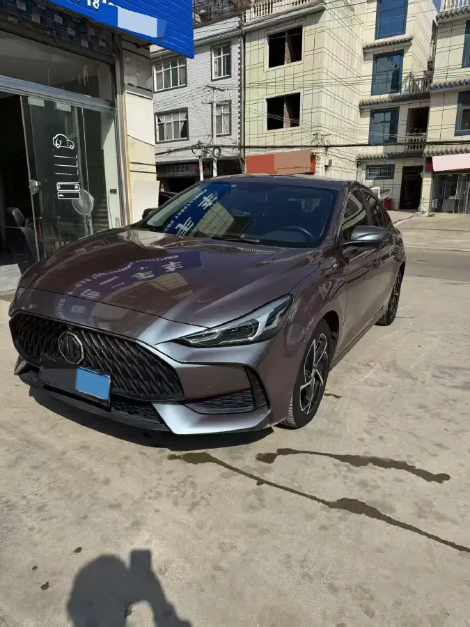 2021 MG 5 1.5T 173HP L4 7DCT