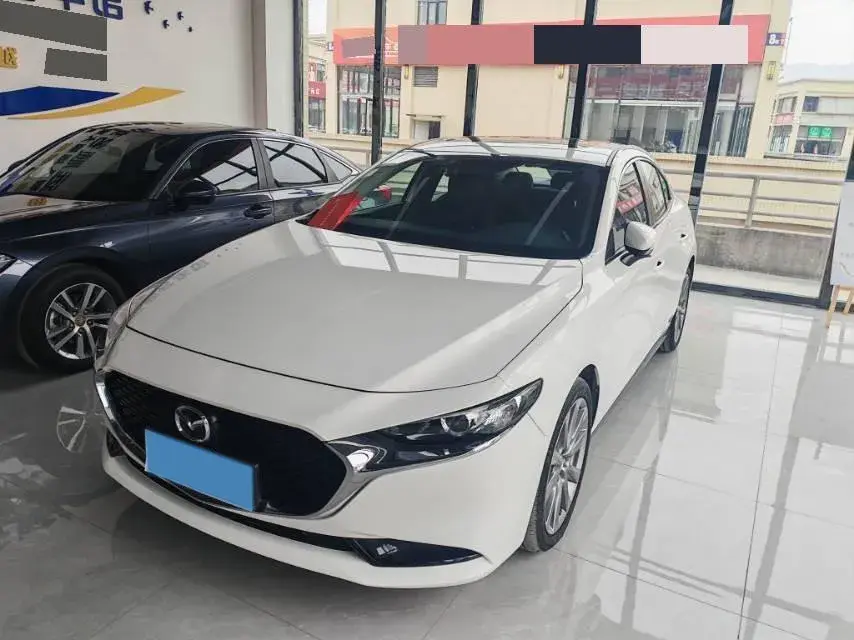 2022 Mazda 3 Axela 2.0L 158HP L4 6AT