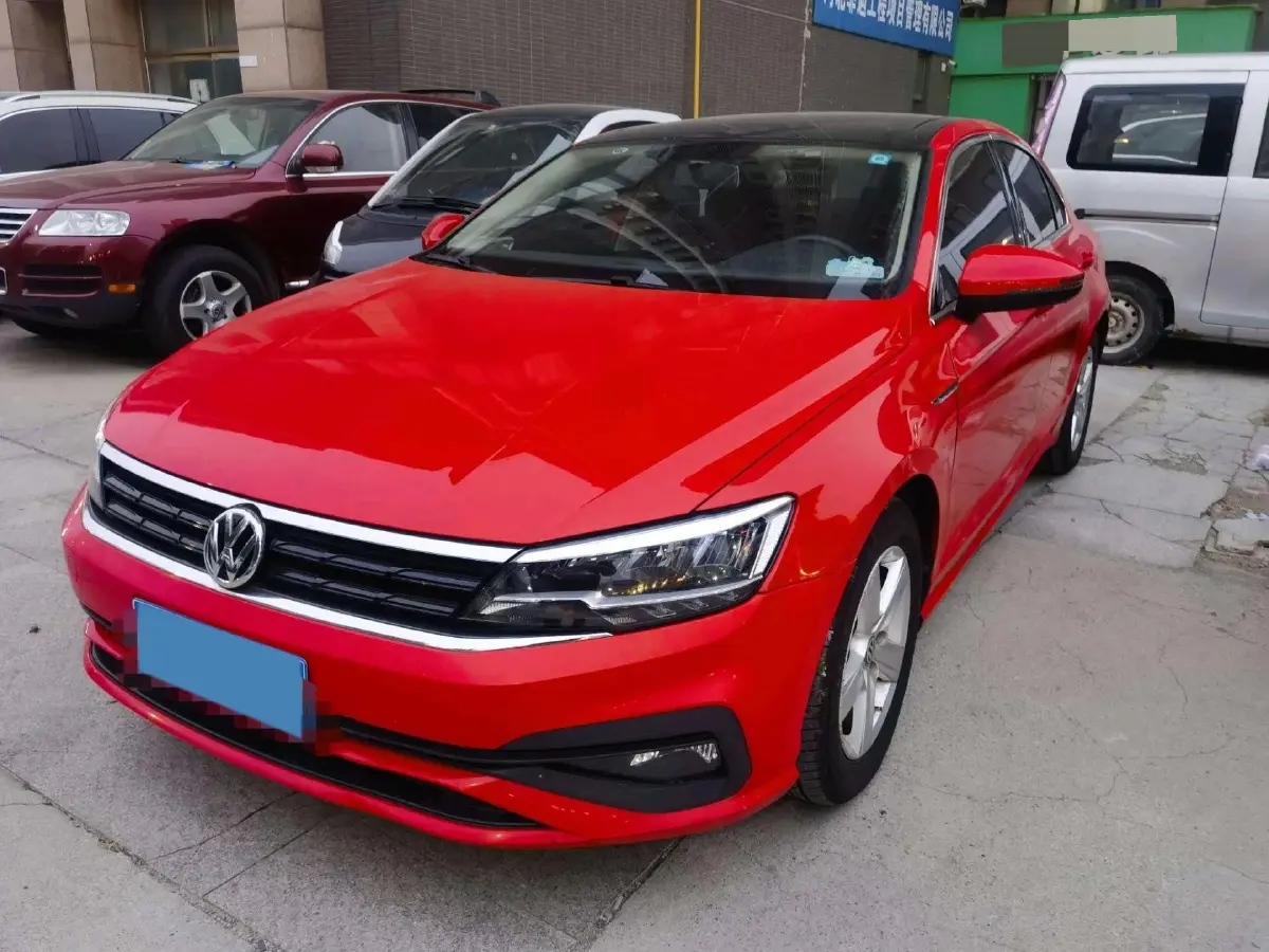 2019 Volkswagen T-Cross 1.4T 150HP L4 7DCT