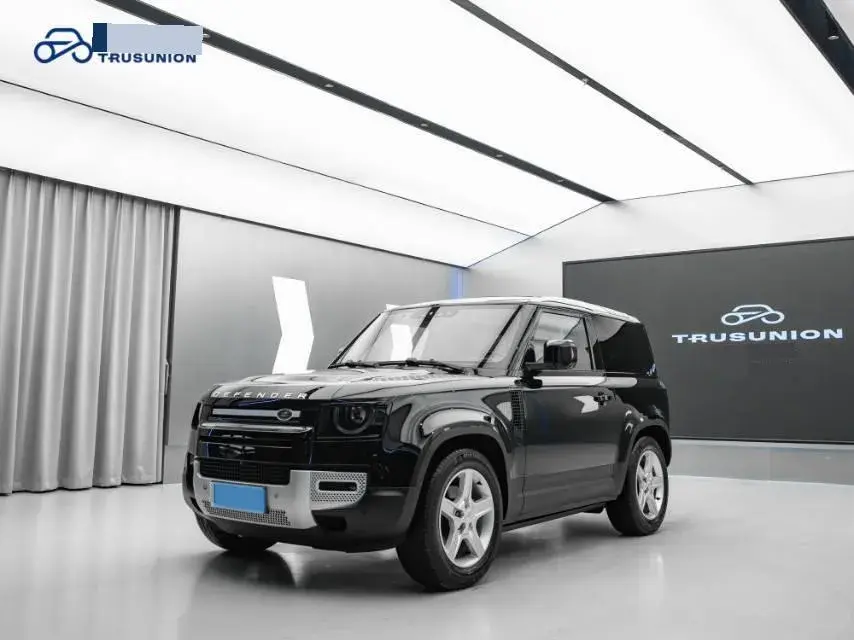 2023 Land Rover Defender 2.0T 300HP L4 8AT