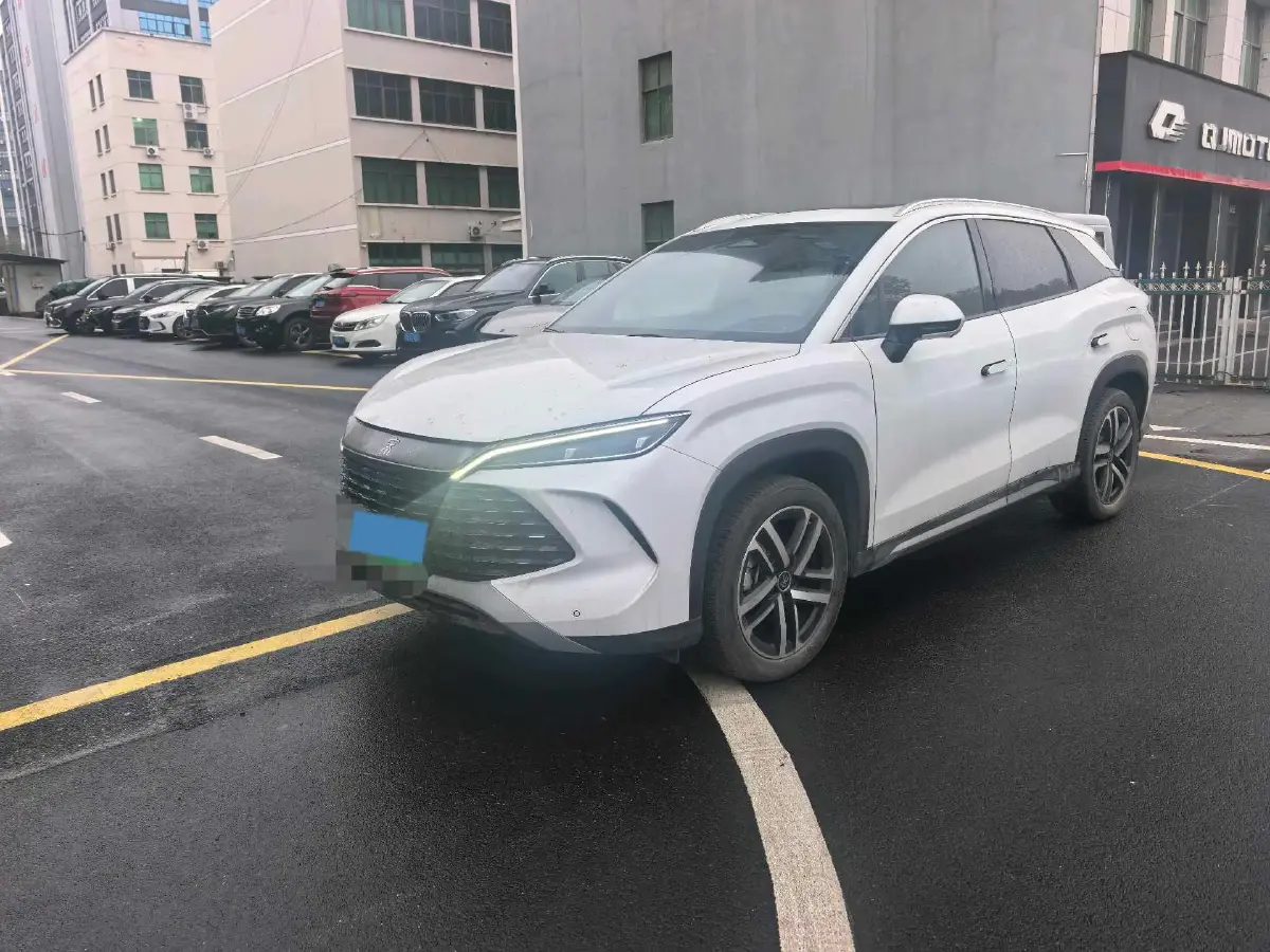 2024 BYD SongL DM-i 1.5L 101HP L4 E-CVT PHEV 18.3KWH