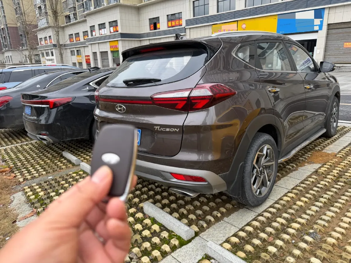 2019 Hyundai Tucson 1.6T 177HP L4 7DCT,autocango,china used car exporter,china ev exporter,chinese used car exporter,chinese used ev exporter