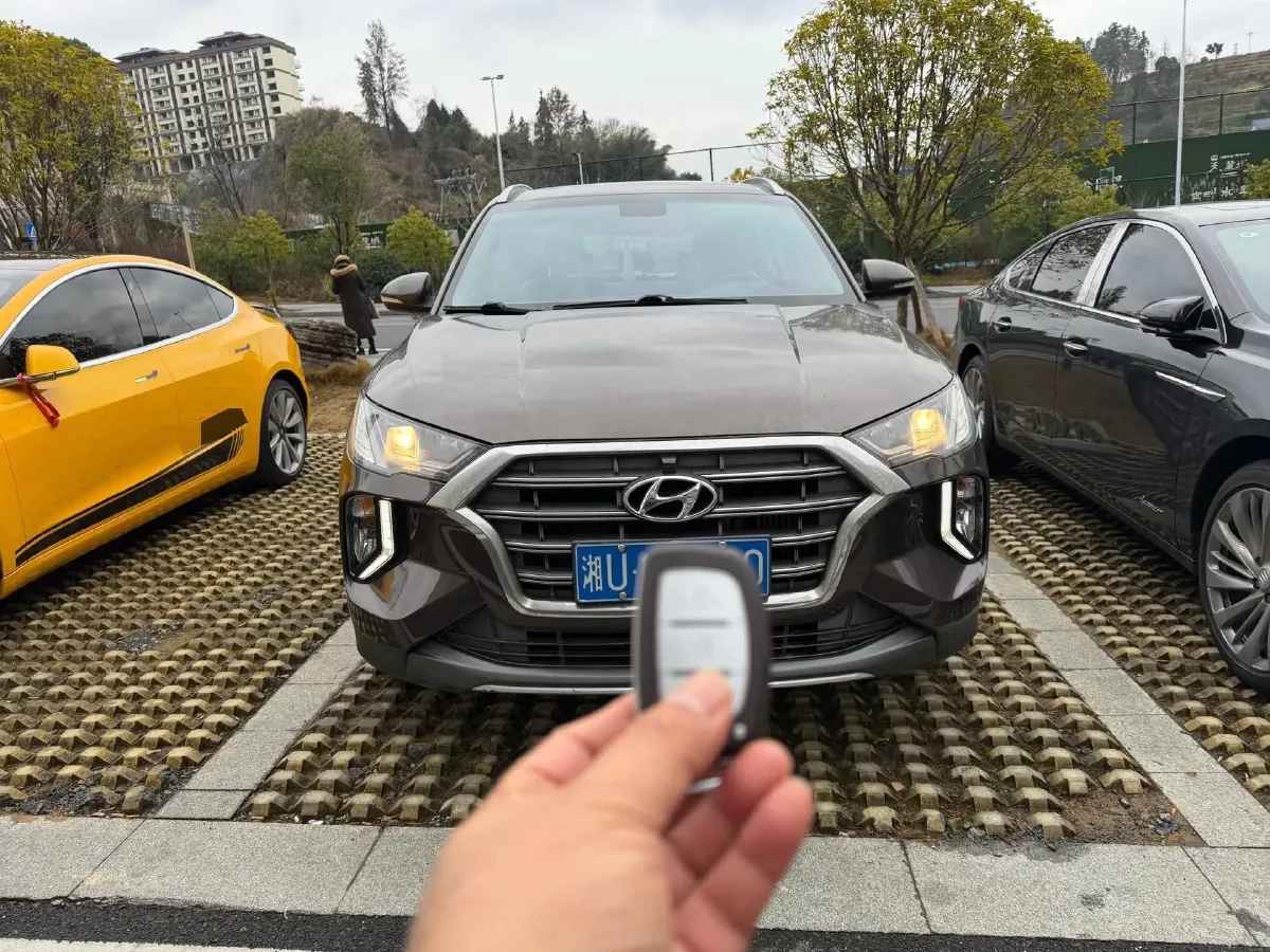 2019 Hyundai Tucson 1.6T 177HP L4 7DCT,autocango,china used car exporter,china ev exporter,chinese used car exporter,chinese used ev exporter
