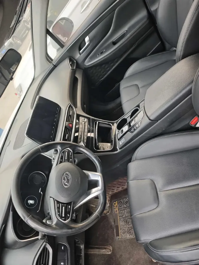 2019 Hyundai Santafe 2.0T 240HP L4 8AT,autocango,china used car exporter,china ev exporter,chinese used car exporter,chinese used ev exporter