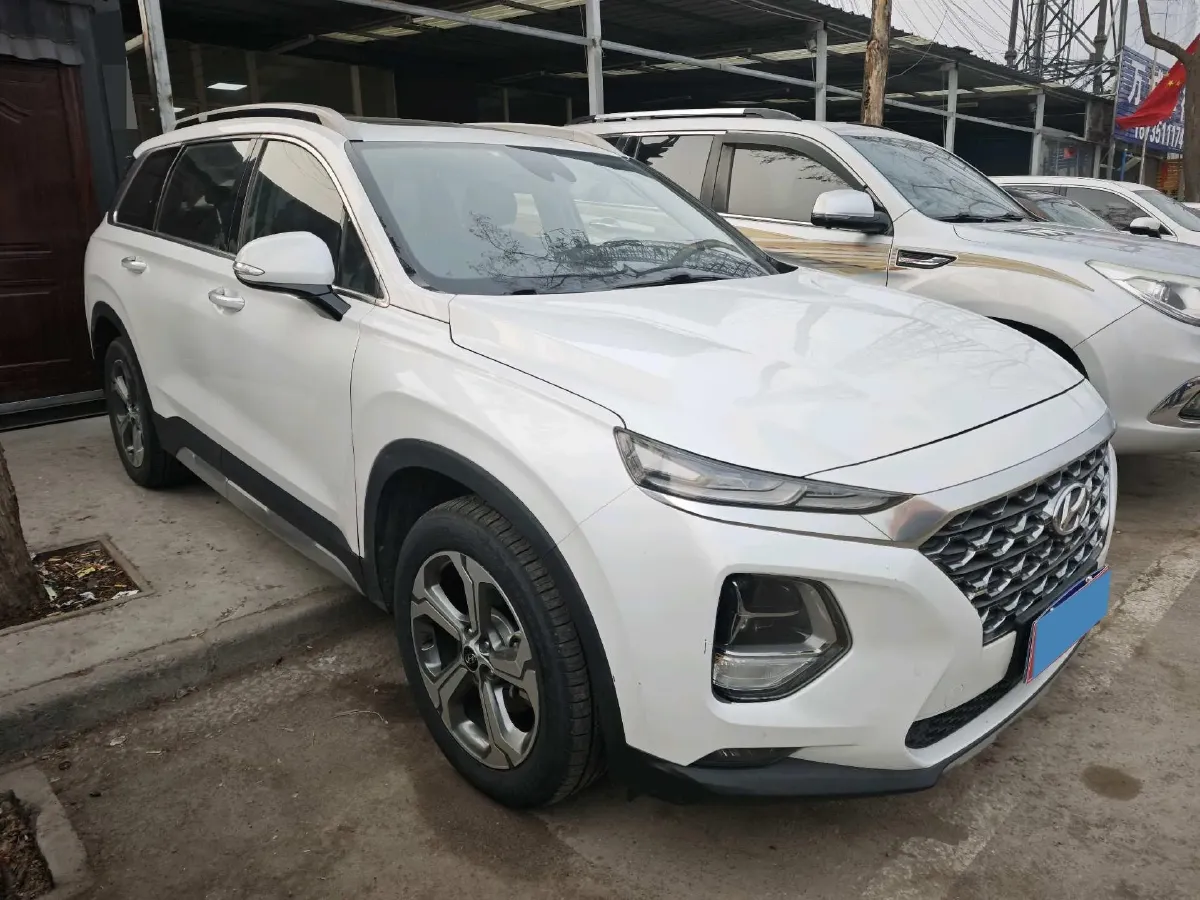 2019 Hyundai Santafe 2.0T 240HP L4 8AT,autocango,china used car exporter,china ev exporter,chinese used car exporter,chinese used ev exporter