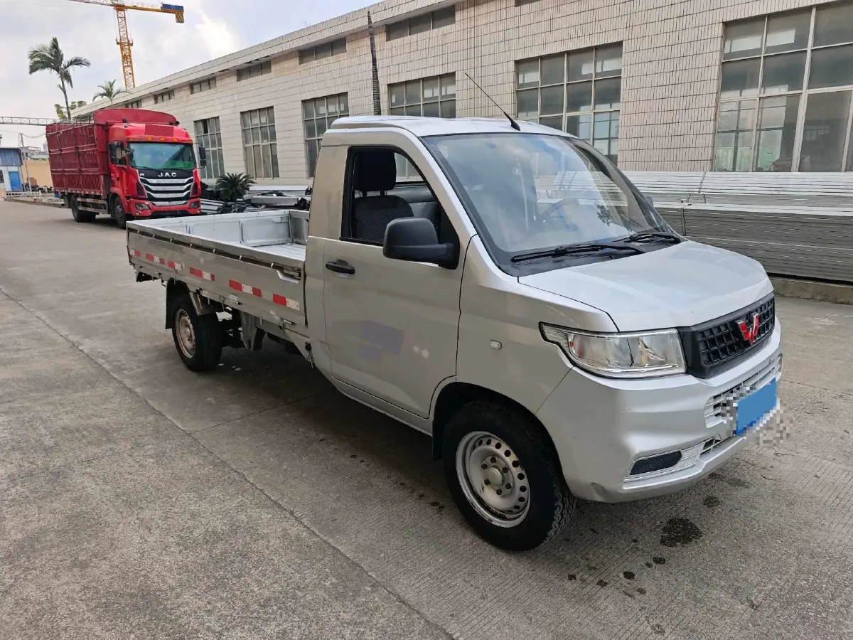 2021 NLM Motor QiTeng N30 1.25L 91HP L4 5MT,autocango,china used car exporter,china ev exporter,chinese used car exporter,chinese used ev exporter