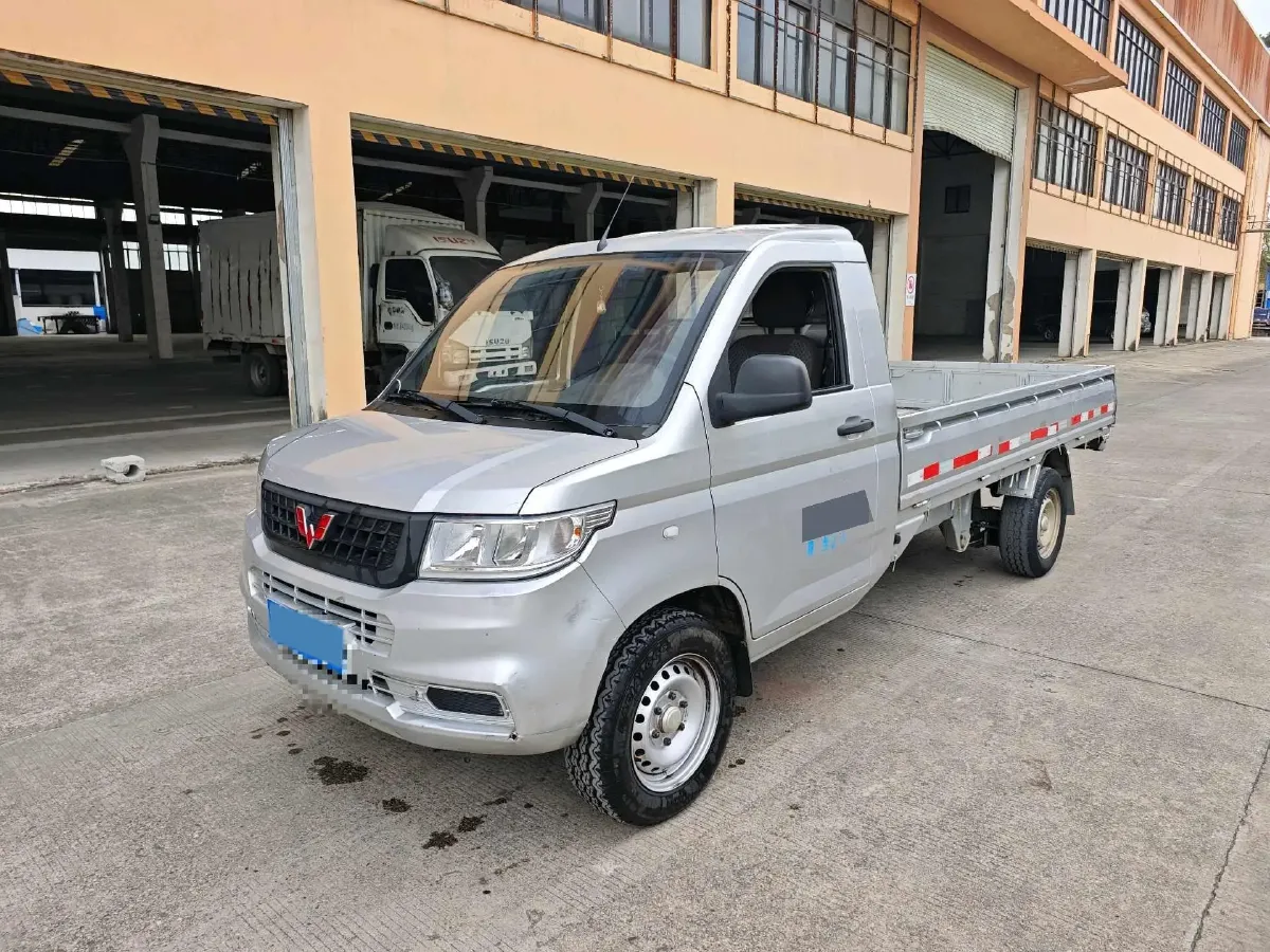 2021 NLM Motor QiTeng N30 1.25L 91HP L4 5MT,autocango,china used car exporter,china ev exporter,chinese used car exporter,chinese used ev exporter